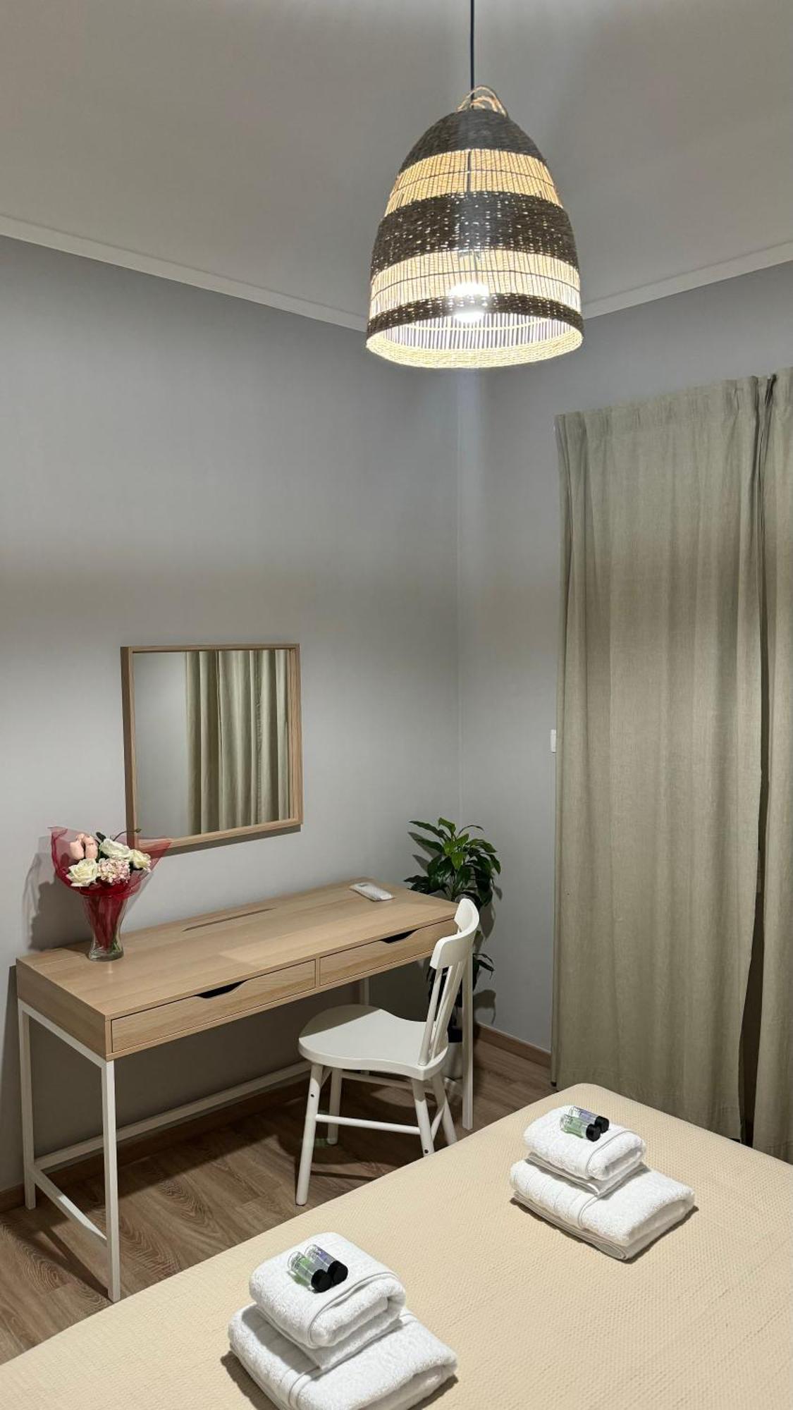 Urban Breeze Aparment 1 Apartamento Atenas Exterior foto