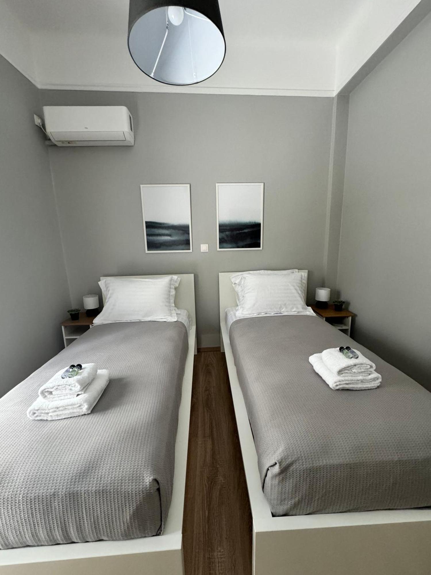 Urban Breeze Aparment 1 Apartamento Atenas Exterior foto