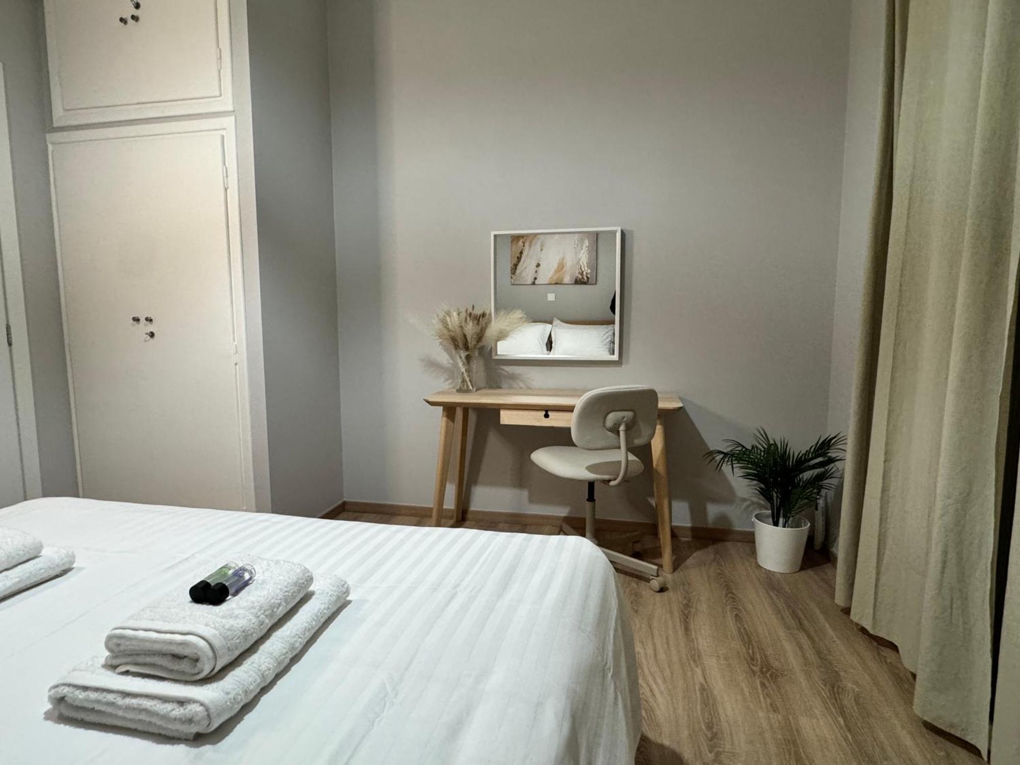 Urban Breeze Aparment 1 Apartamento Atenas Exterior foto